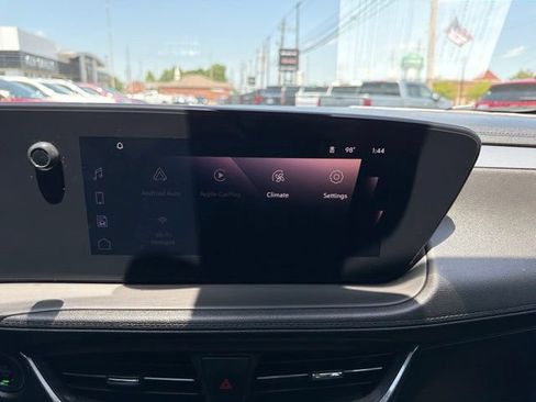 Certified 2024 Buick Encore GX Avenir w/ Avenir Convenience Package AWD/4WD image 21