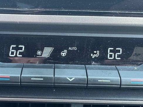 Used 2025 Toyota Camry SE w/ Multimedia Upgrade Package AWD/4WD image 26