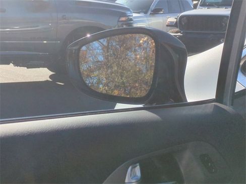 New 2026 Chrysler Pacifica Select image 18