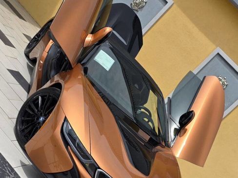 Used 2019 BMW i8 Roadster AWD/4WD image 19