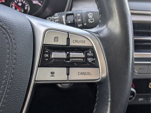 Used 2022 Kia Telluride EX w/ EX Premium Package FWD image 30