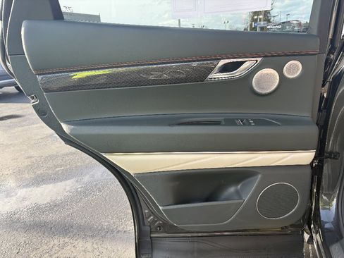 Used 2025 Genesis GV80 3.5T e-SC image 37