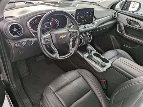 Used 2024 Chevrolet Blazer LT image 10