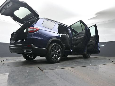 Used 2023 Honda Pilot Sport image 49