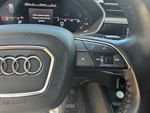 Used 2020 Audi Q3 2.0T Prestige AWD/4WD image 21