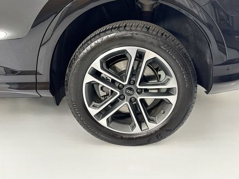 Used 2025 Audi Q5 Premium w/ Convenience Package AWD/4WD image 32
