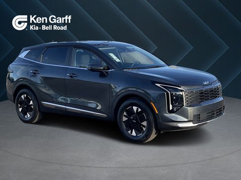 New 2026 Kia Sportage LX image 1