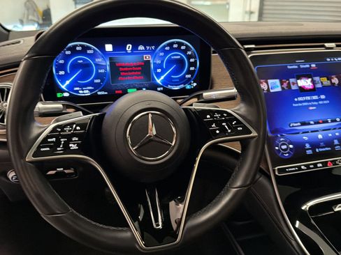 Certified 2023 Mercedes-Benz EQS 450+ Sedan image 15