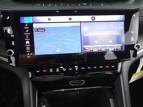 New 2026 Jeep Grand Cherokee Limited image 17