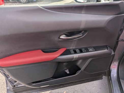 Used 2021 Lexus UX 250h F Sport image 14