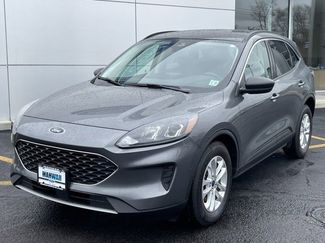 Used 2022 Ford Escape SE w/ Cold Weather Package image 1