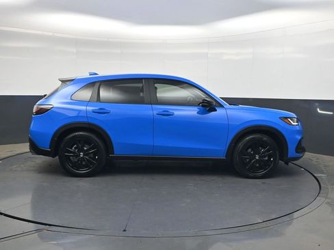 New 2026 Honda HR-V Sport image 3