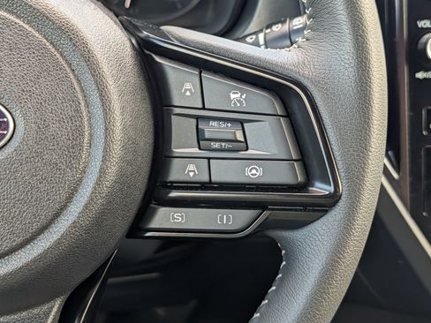 Certified 2025 Subaru Forester Premium AWD/4WD image 30
