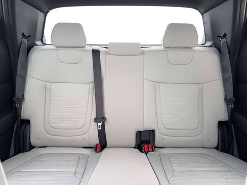 New 2026 Hyundai Santa Cruz SE FWD image 16