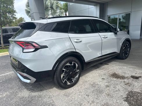 Used 2023 Kia Sportage SX FWD image 3