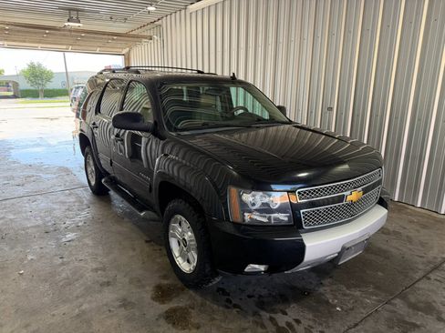 Used 2013 Chevrolet Tahoe LT AWD/4WD image 4