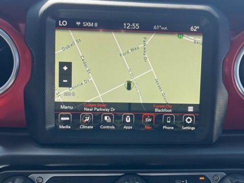 Used 2022 Jeep Wrangler Rubicon w/ LED Lighting Group AWD/4WD image 38