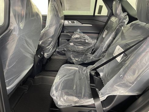 New 2026 Ford Explorer ST w/ Sun And Sound Package image 4