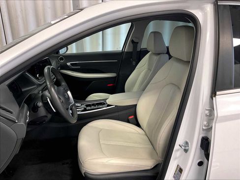 Used 2021 Hyundai Sonata Limited w/ Cargo Package image 10