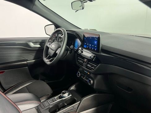 Used 2025 Ford Escape ST-Line image 31