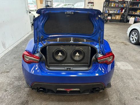Used 2017 Subaru BRZ Limited w/ Performance Package RWD image 9