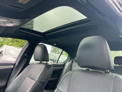 Used 2015 Lexus GS 350 w/ F Sport Package RWD image 13