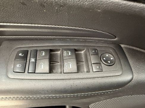 Used 2022 Dodge Durango GT w/ Blacktop Package AWD/4WD image 12