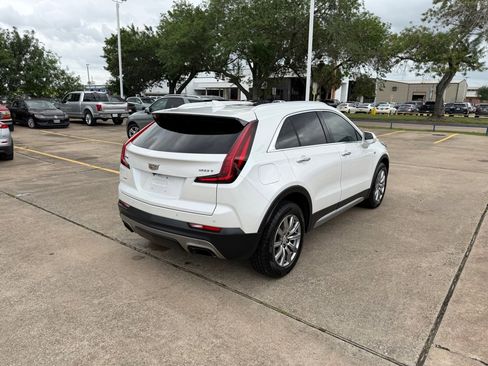 Used 2019 Cadillac XT4 Premium Luxury AWD/4WD image 10