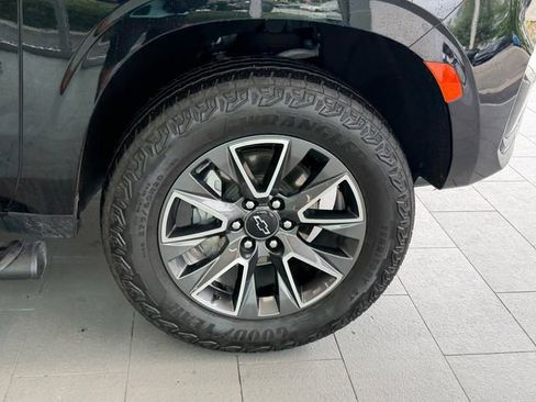 Certified 2024 Chevrolet Tahoe Z71 AWD/4WD image 19