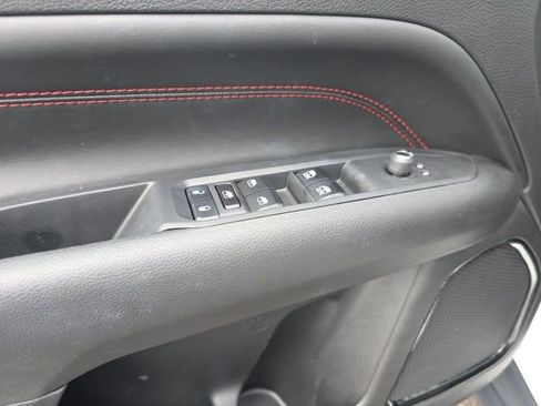 Used 2025 Jeep Compass Trailhawk w/ Trailhawk Elite Group AWD/4WD image 20