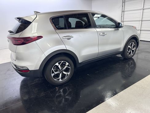 Used 2021 Kia Sportage LX image 15