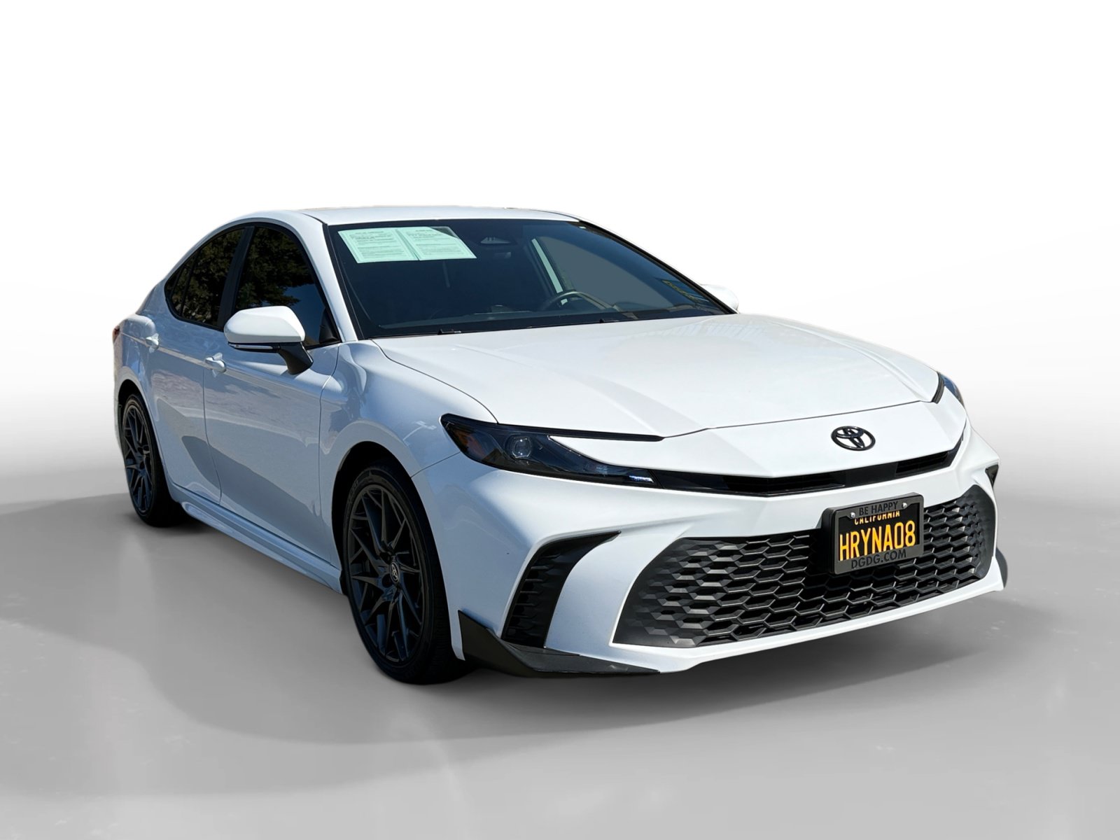 Used 2026 Toyota Camry SE FWD image 7