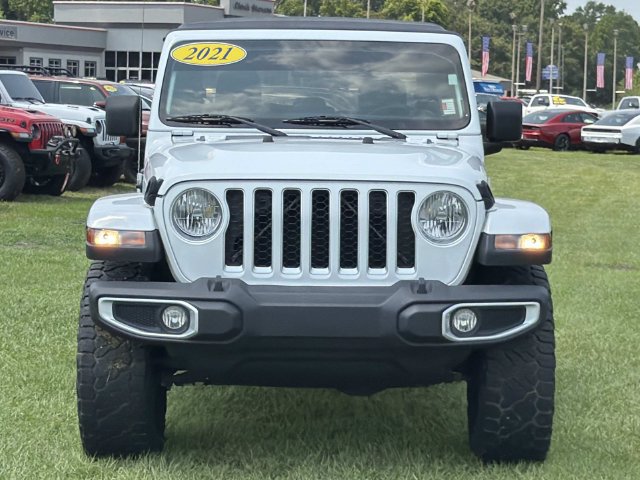 Used 2021 Jeep Gladiator Overland w/ Trailer Tow Package AWD/4WD image 3