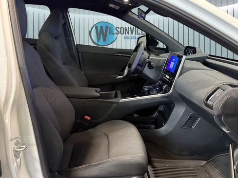 Used 2024 Subaru Solterra Premium image 6