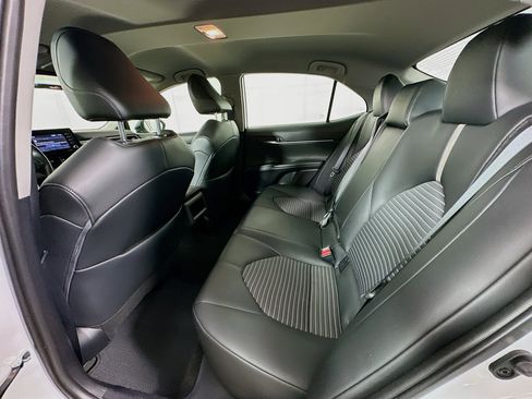 Used 2023 Toyota Camry SE image 25