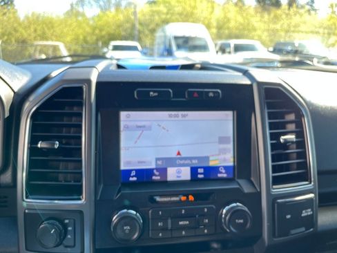 Used 2020 Ford F150 XLT w/ Equipment Group 302A Luxury AWD/4WD image 23