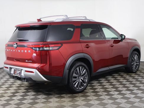 Used 2023 Nissan Pathfinder SL w/ SL Premium Package AWD/4WD image 14