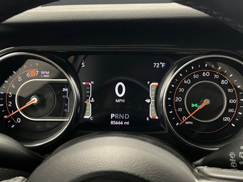 Used 2021 Jeep Wrangler Unlimited Sport AWD/4WD image 16