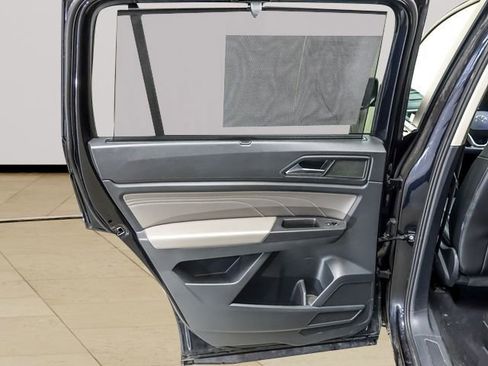 Used 2023 Volkswagen Atlas SE image 22