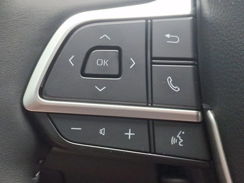 Used 2026 Toyota Highlander Limited AWD/4WD image 22