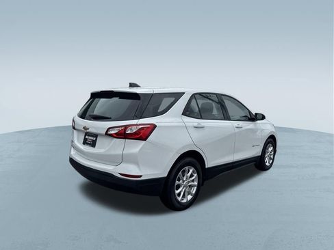 Used 2019 Chevrolet Equinox LS FWD image 8