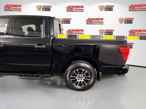 Certified 2024 Nissan Titan SV w/ SV Convenience Package AWD/4WD image 28