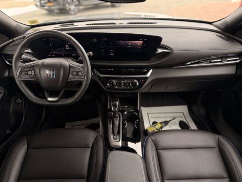 Used 2024 Buick Envista Sport Touring w/ Convenience I Package image 23