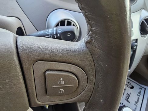 Used 2006 Saturn ION Level 3 w/ Leather Trim Pkg image 21