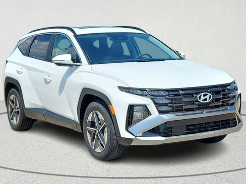 Certified 2026 Hyundai Tucson SEL FWD image 1