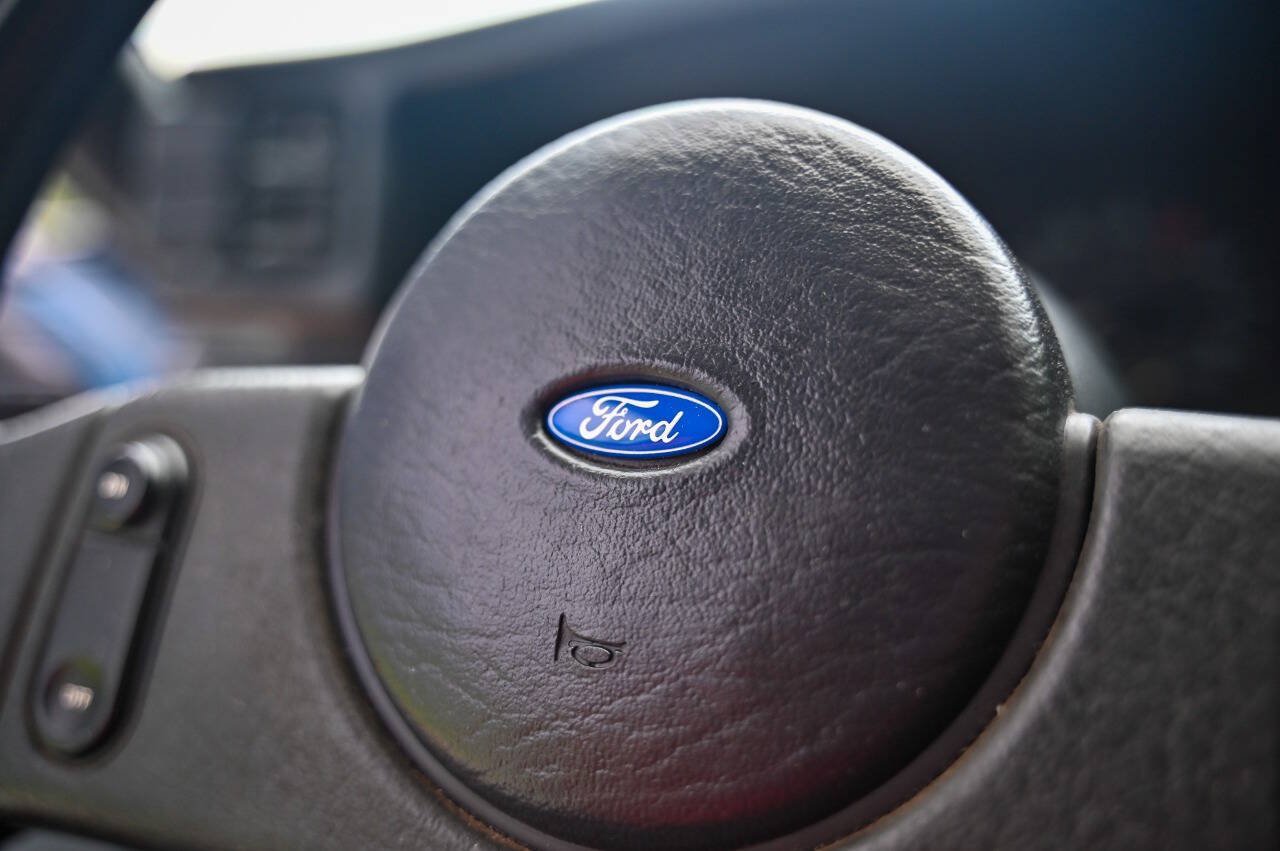 Used 1989 Ford Mustang LX RWD image 81