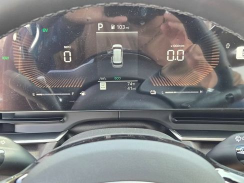 New 2026 Kia Carnival EX FWD image 14