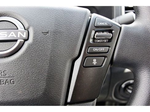 Certified 2024 Nissan Frontier SV w/ Technology Package image 14