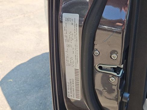 New 2026 RAM 2500 Laramie AWD/4WD image 28