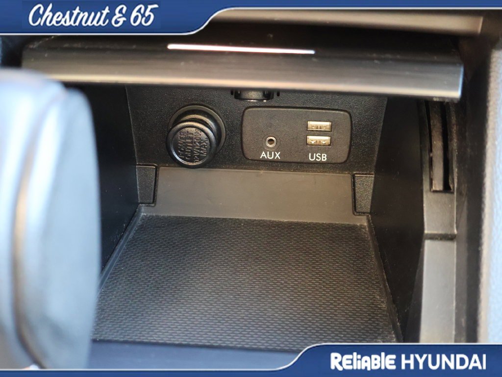 Used 2017 Subaru Outback 3.6R Limited AWD/4WD image 39
